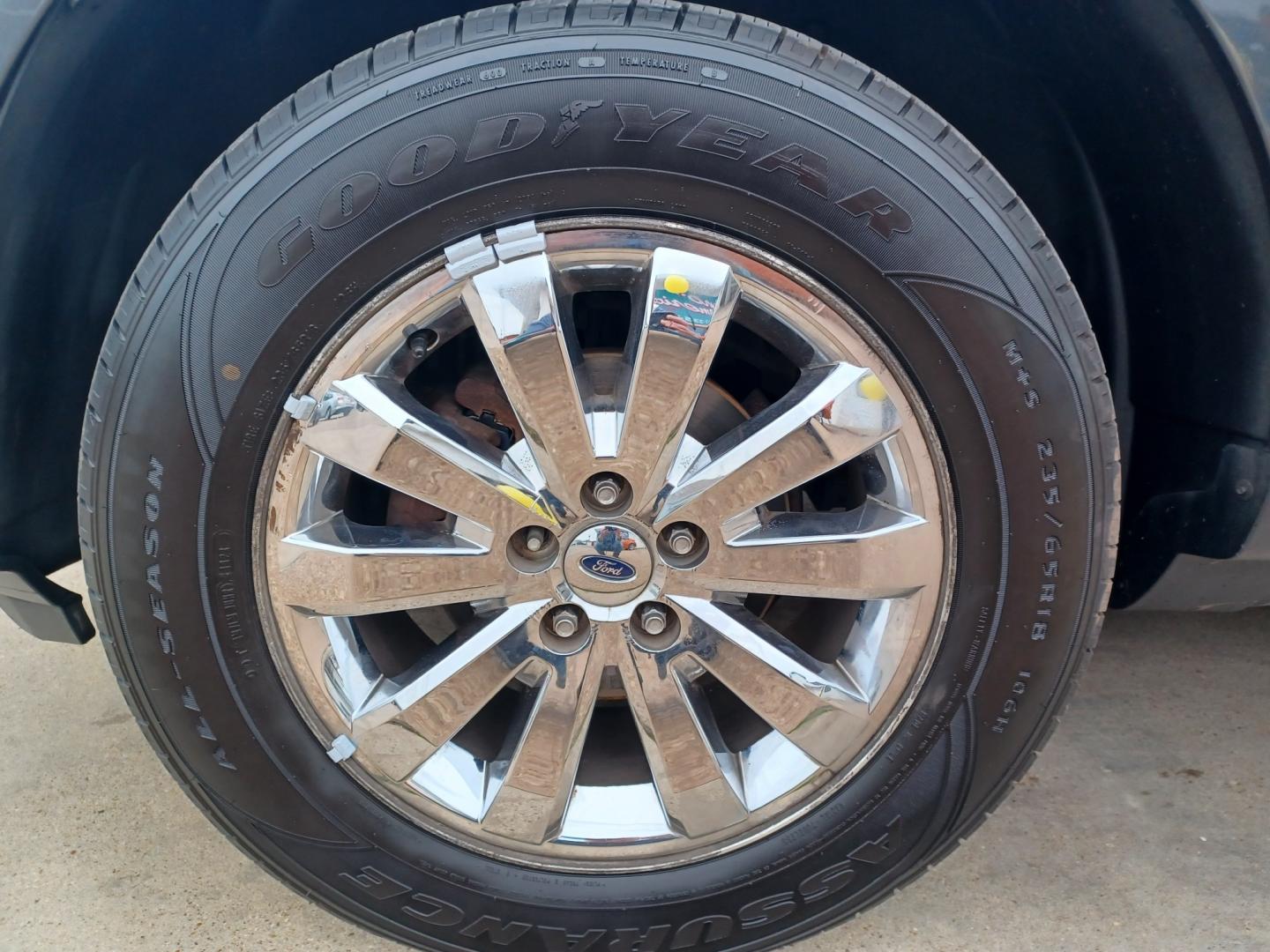 2007 GRAY /BLACK Ford Edge SEL FWD (2FMDK38C47B) with an 3.5L V6 DOHC 24V engine, 6-Speed Automatic Overdrive transmission, located at 2001 E. Lancaster, Ft. Worth, 76103, (817) 336-7000, 32.746181, -97.301018 - Photo#25